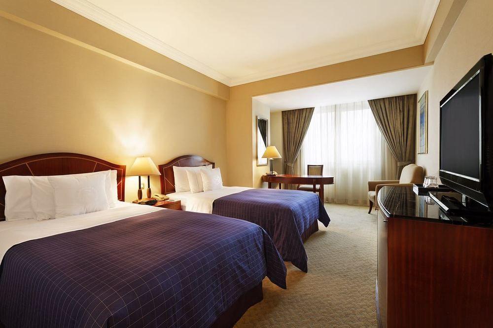 Sheraton Lido